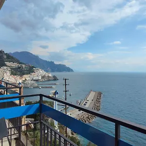 Stella Del Mare , Amalfi Italy